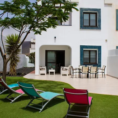 Sol Y Paz, Espacioso Jardin Y Aparcamiento * Corralejo